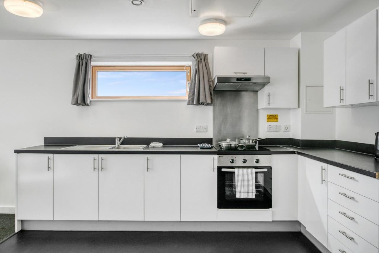 Bright & Central Room In Luton, Sleeps 2 Luton (Bedfordshire) Exterior foto